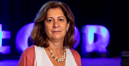 Qual o impacto do género nas espondilartrites? Sessão sobre novos horizontes da doença esclarece o tema